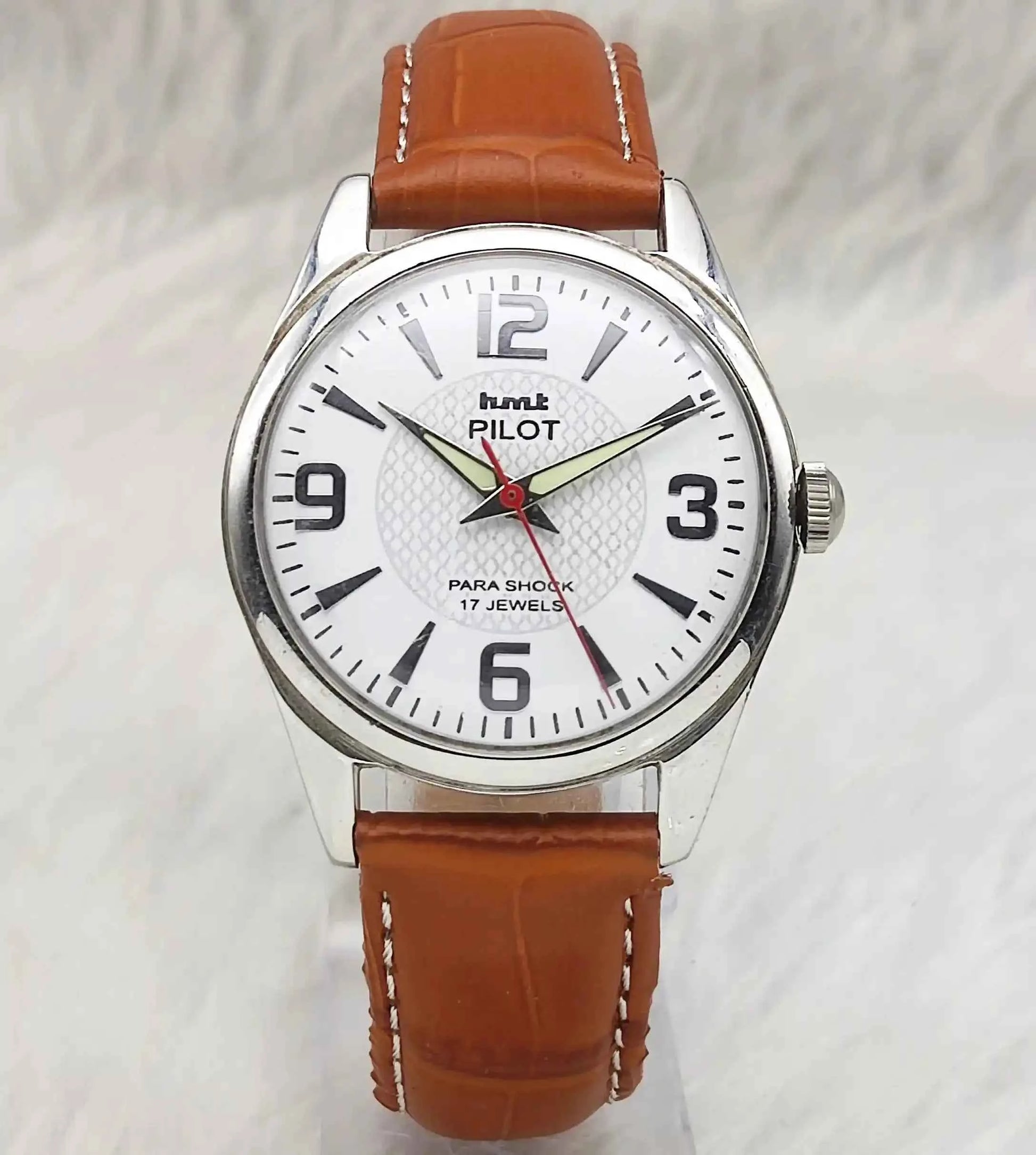 HMT Pilot White English Numerals Dial 17 Jewels Mechanical Handwinding 0231