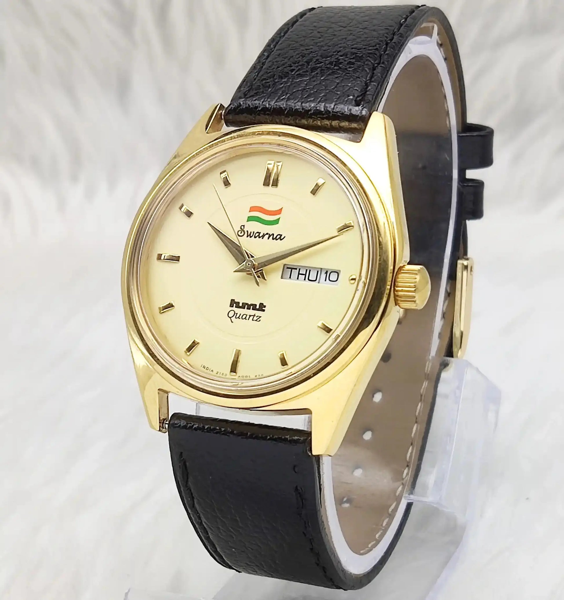 HMT Swarna Cream Dial Day Date Function