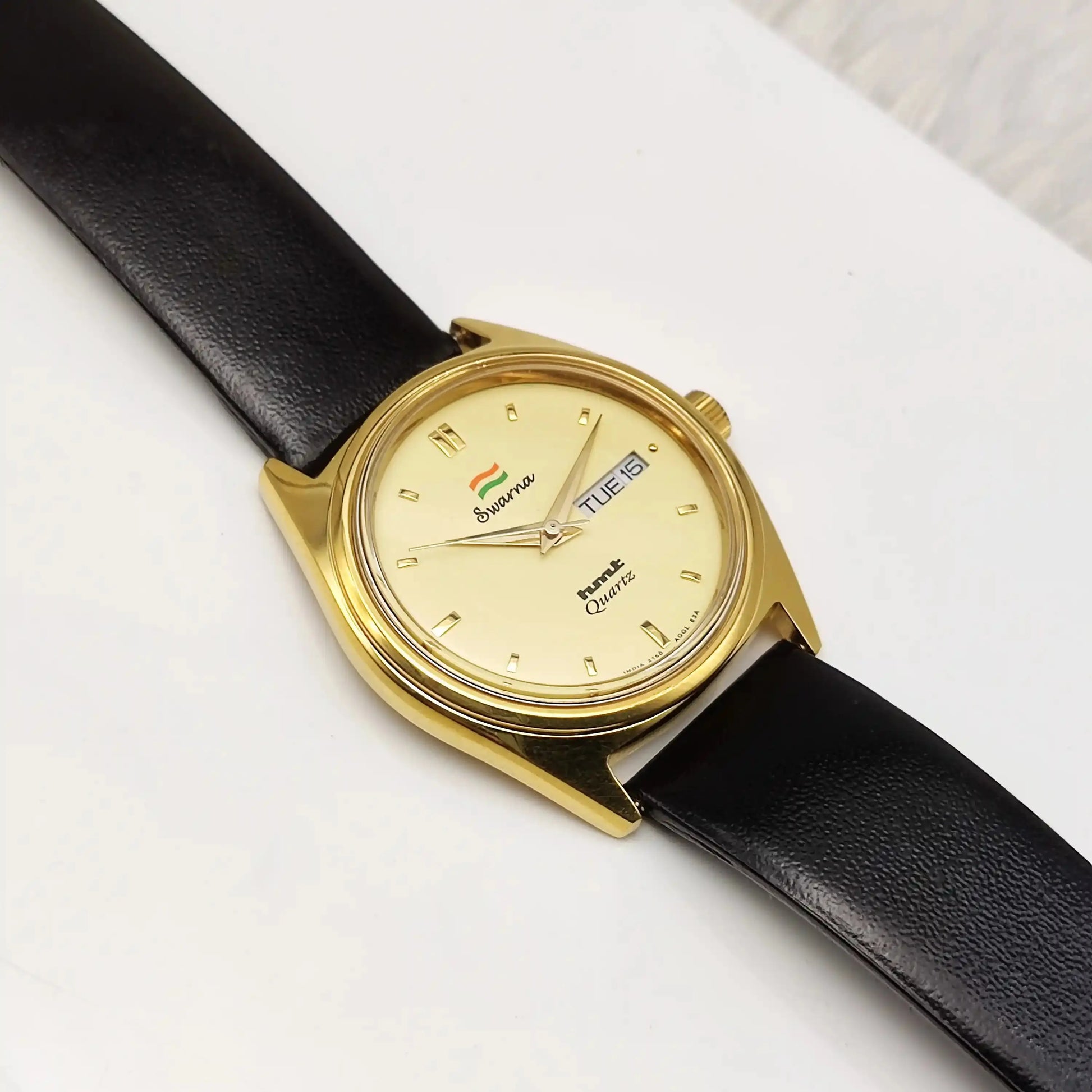 HMT Swarna Day Date Feature Quartz Cream Dial Watch