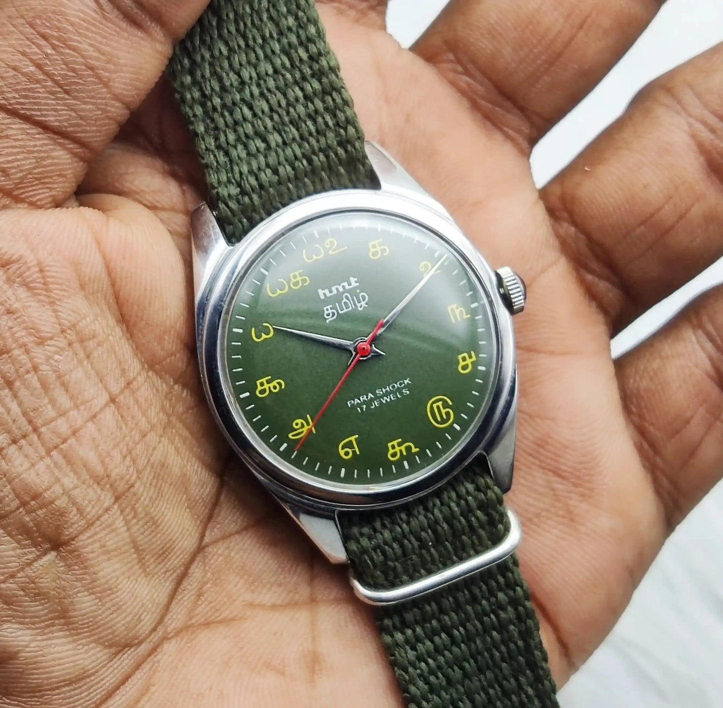 HMT Tamil Para Shock 17 Jewels Green Dial Mechanical Handwinding 0231 Discover-Diamonds Physical