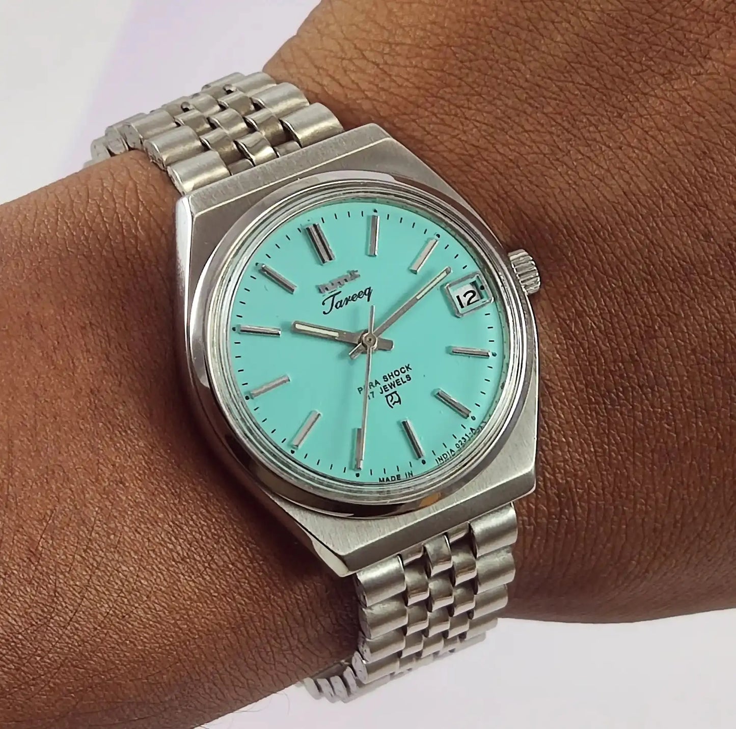 HMT Tareeq 17 Jewels Torquoise Dial Date Function Men's Watch Discover-Diamonds