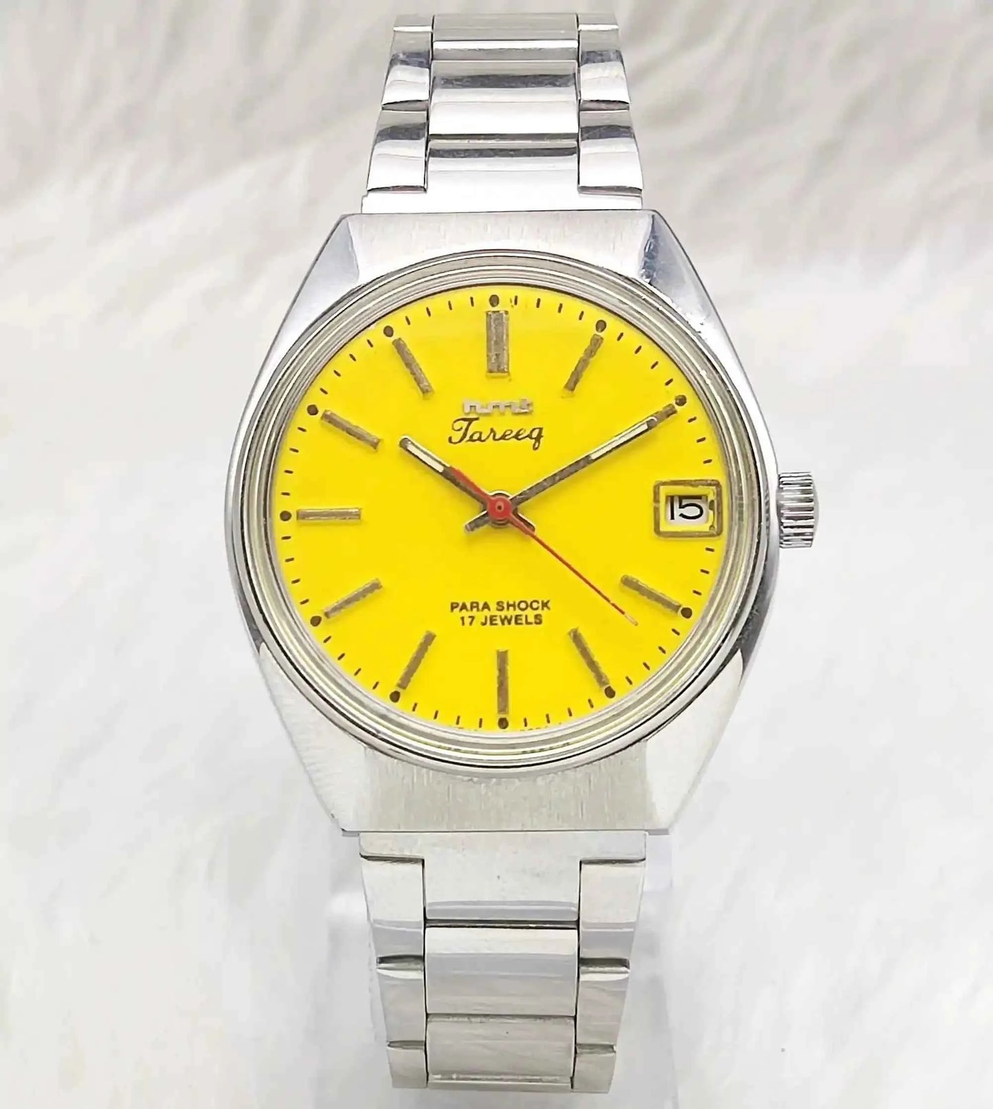 HMT Tareeq Para Shock 17 Jewels Yellow Dial Stick Indices Date Function