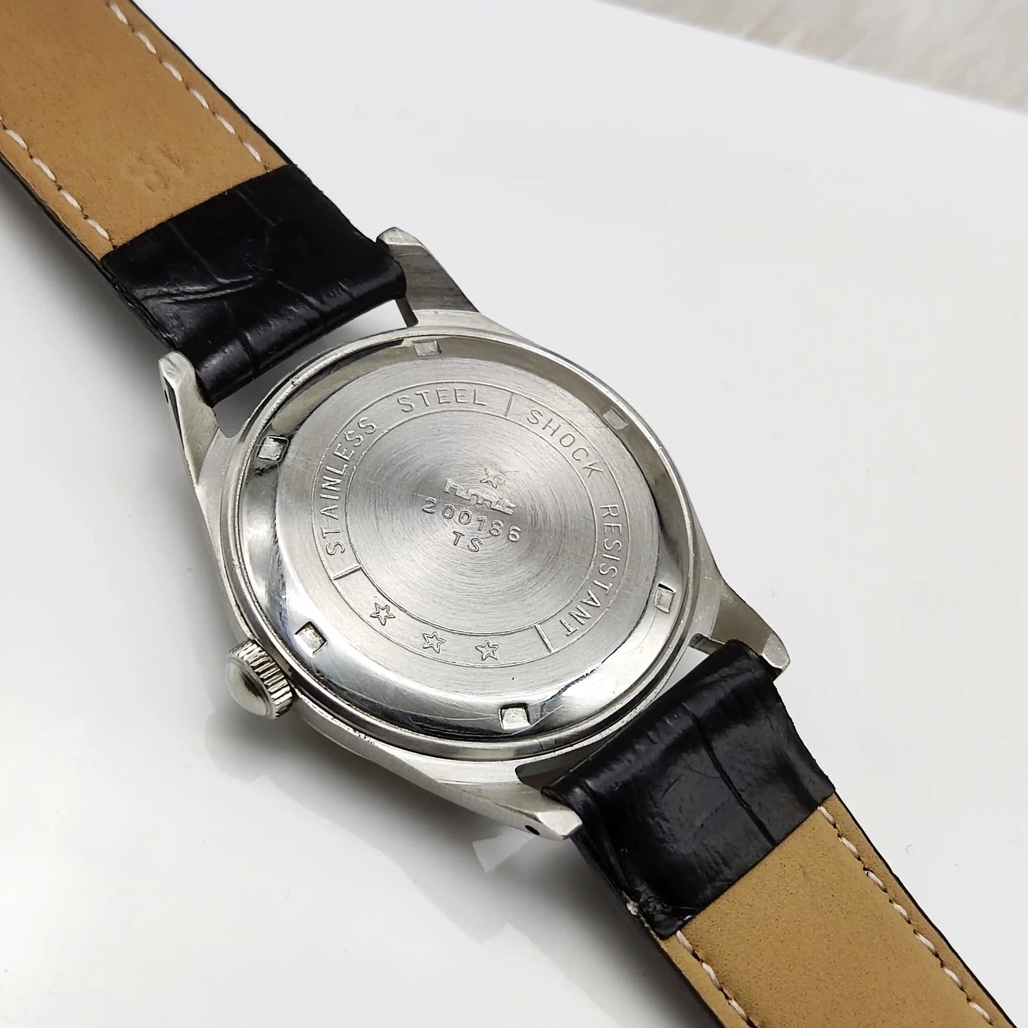 HMT Janata Men's Watch - Maroon Dial, Stick Indices, 17 Jewels