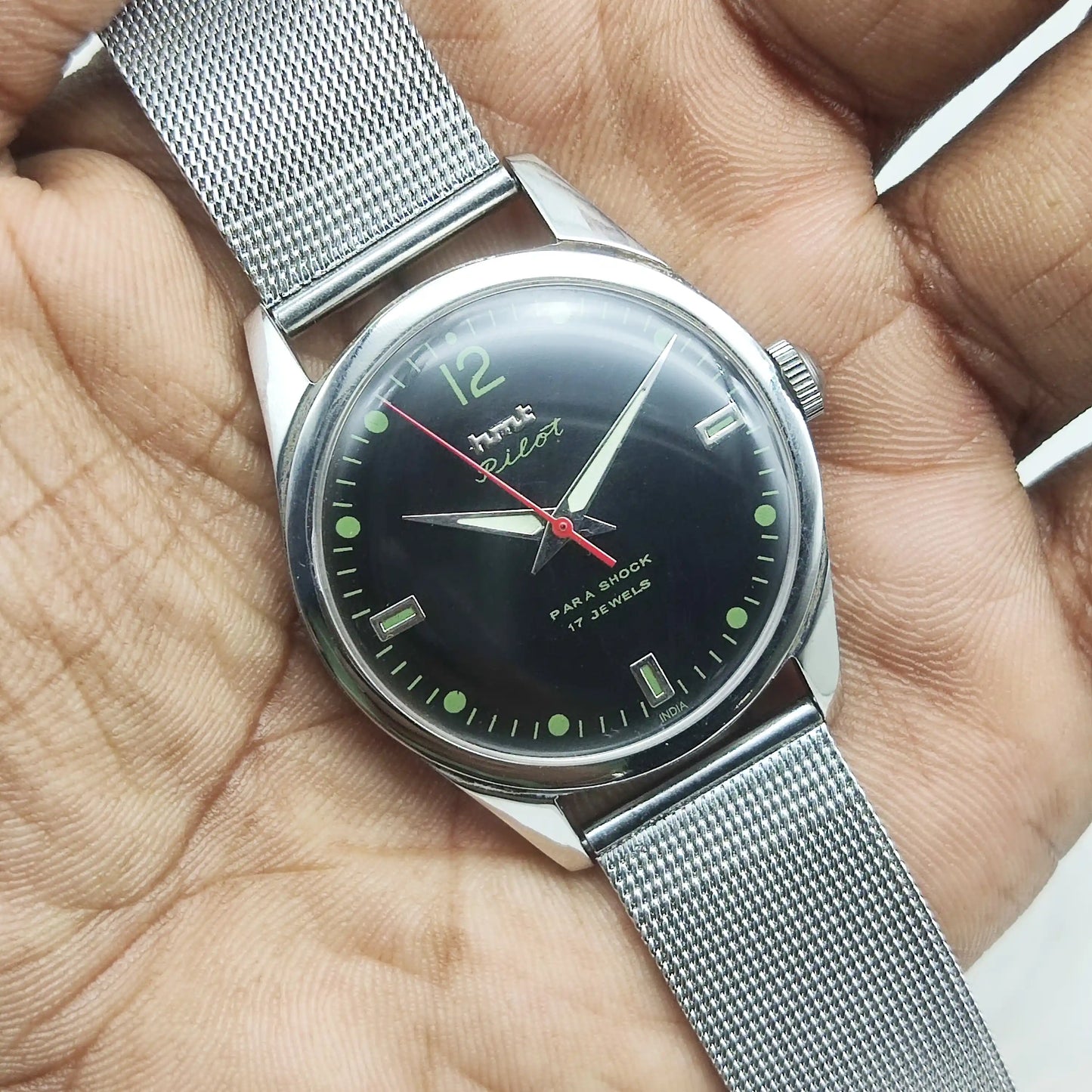 HMT Pilot 17 Jewels Handwinding Black Dial Men's Watch - Timeless Classic