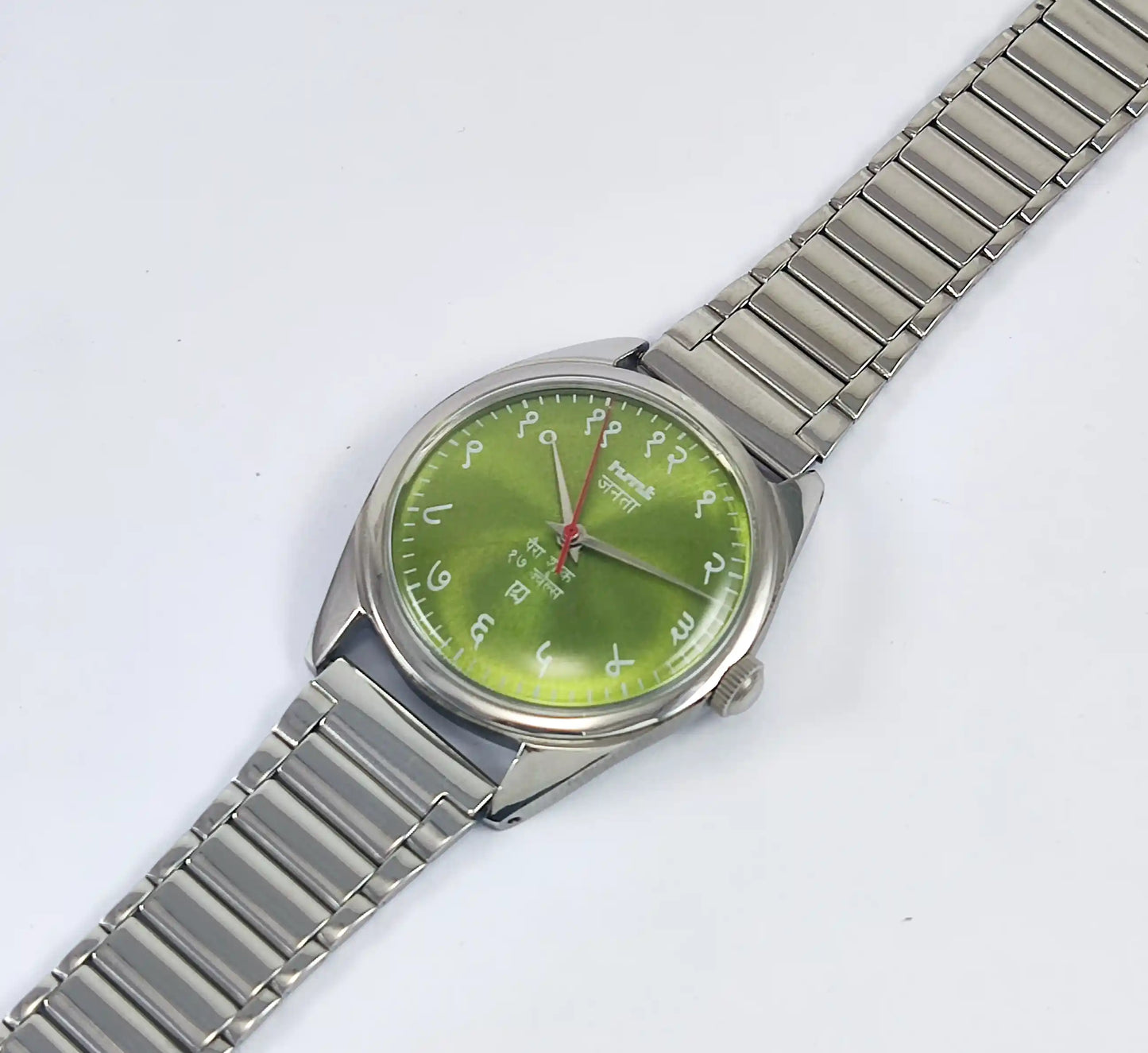 HMT Devanagari Para Shock 17 Jewels Apple Green Dial Mechanical Handwinding Men's Watch - Discover-Diamonds