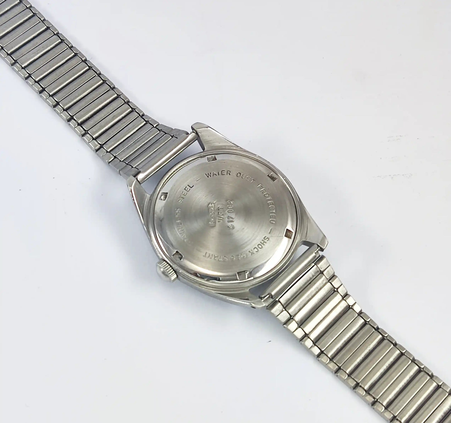 HMT Devanagari Para Shock 17 Jewels Apple Green Dial Mechanical Handwinding Men's Watch - Discover-Diamonds