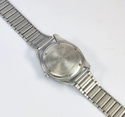 HMT Devanagari Para Shock 17 Jewels Apple Green Dial Mechanical Handwinding Men's Watch - Discover-Diamonds