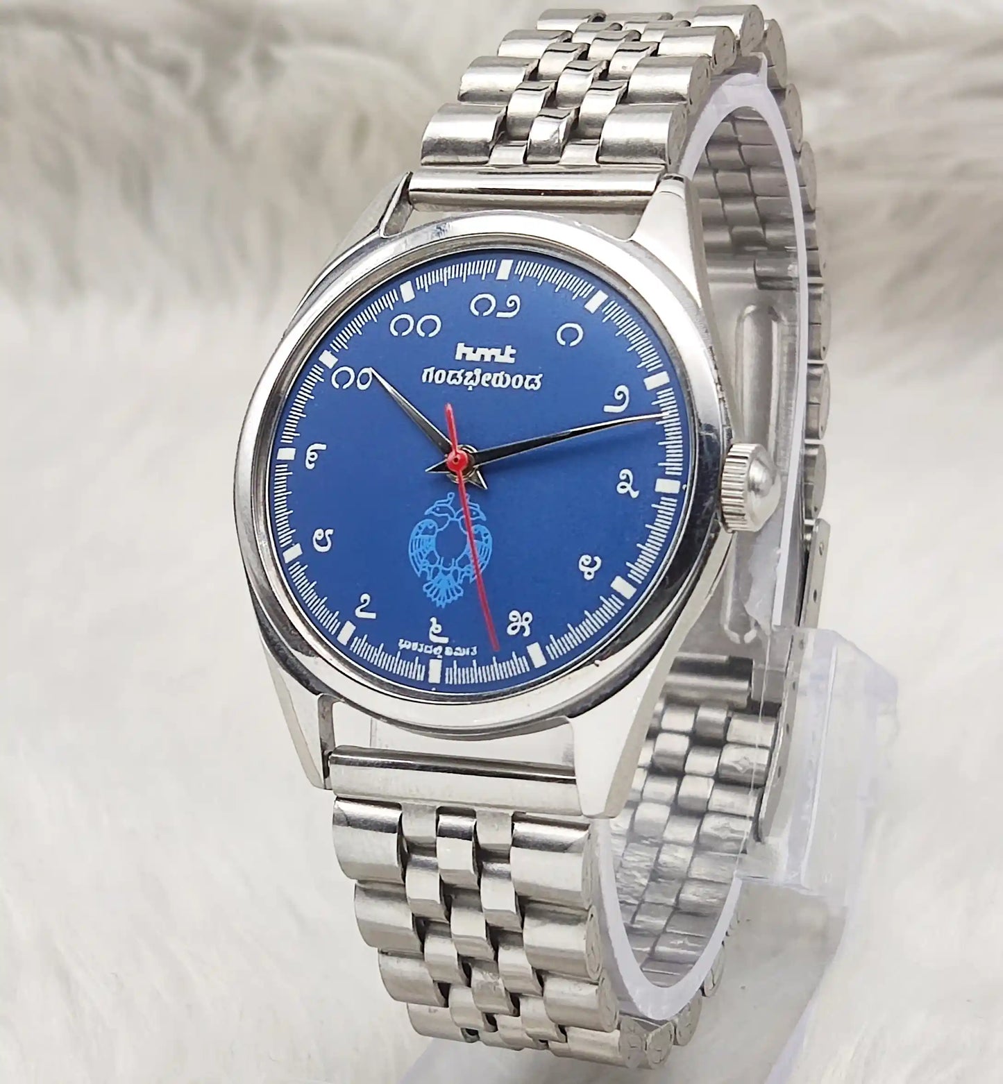 HMT Gandaberunda Watch with Blue Dial and 17 Jewels Handwinding