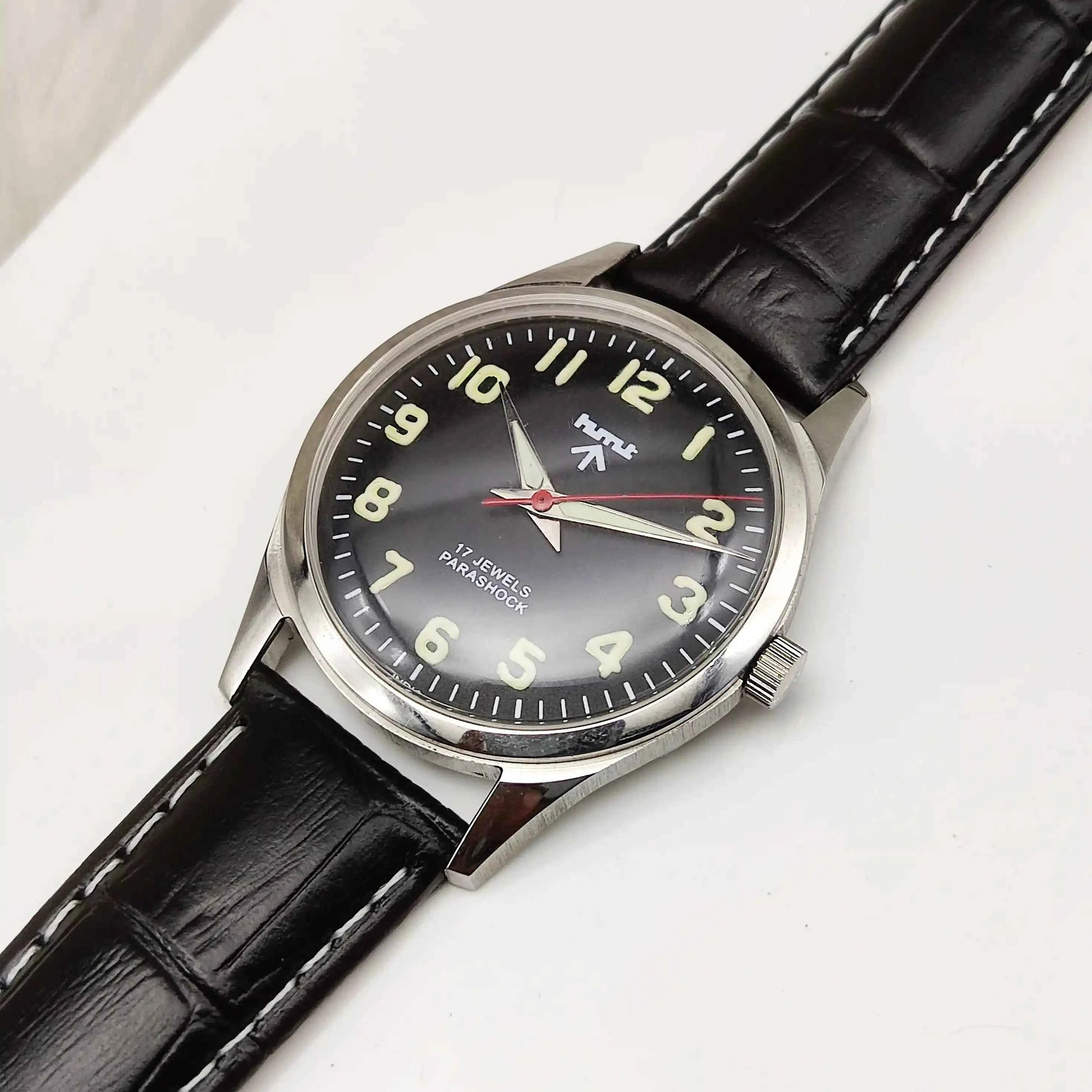 HMT Glow In The Dark Black Dial English Numerals Handwinding 17 Jewels