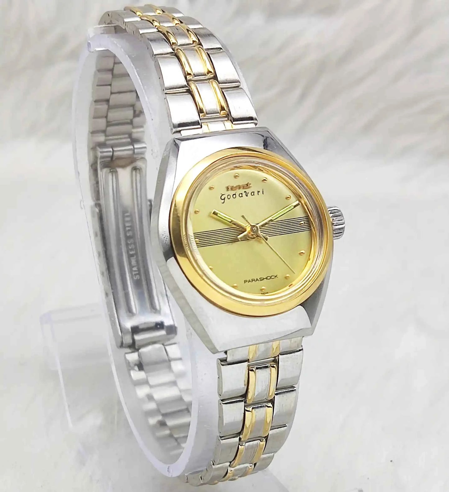 HMT Godavari 17 Jewels Golden Dial Dotted Indices Handwinding Women Watch 2543
