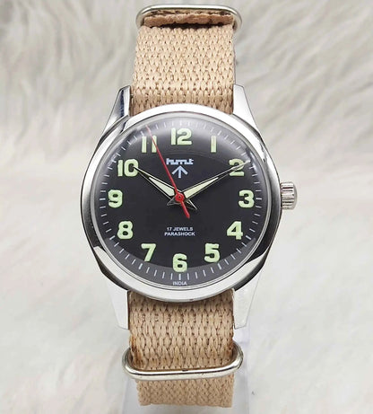 HMT Handwinding Glow In The Dark Black Dial English Numerals Men's Watch