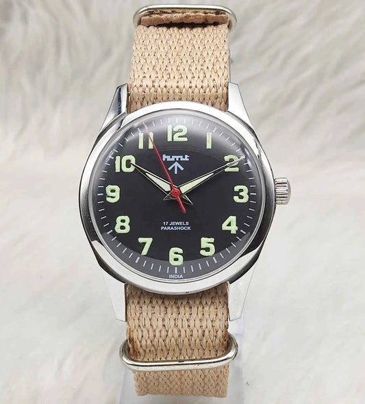 HMT Handwinding Glow In The Dark Black Dial English Numerals Men's Watch