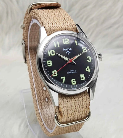 HMT Handwinding Glow In The Dark Black Dial English Numerals Men's Watch