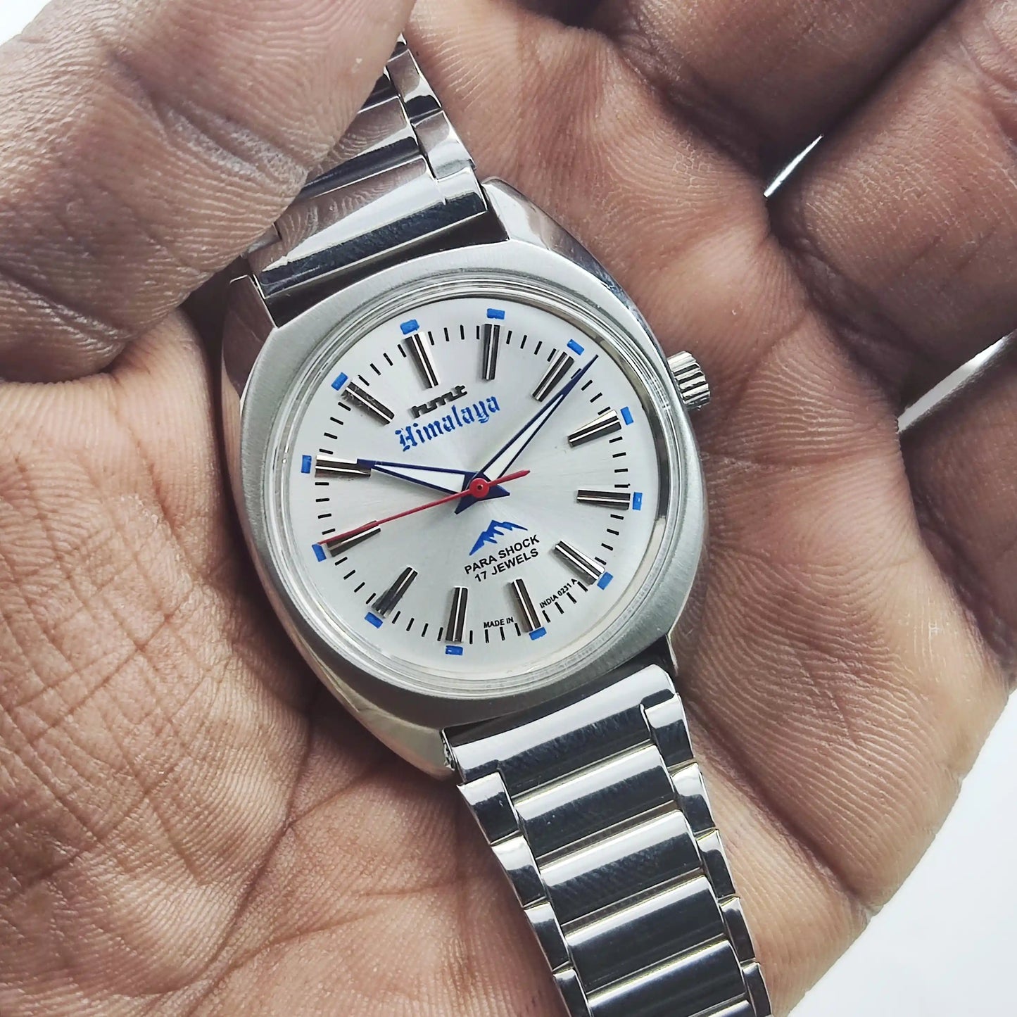 HMT Himalaya Para Shock 17 Jewels Silver Dial Transparent Back Handwinding 0231 Discover-Diamonds