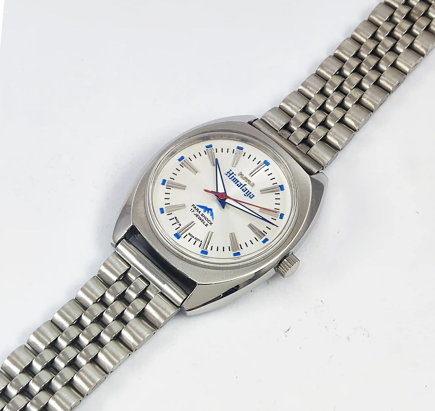 HMT Himalaya Para Shock 17 Jewels Silver Dial Transparent Back Handwinding Discover-Diamonds