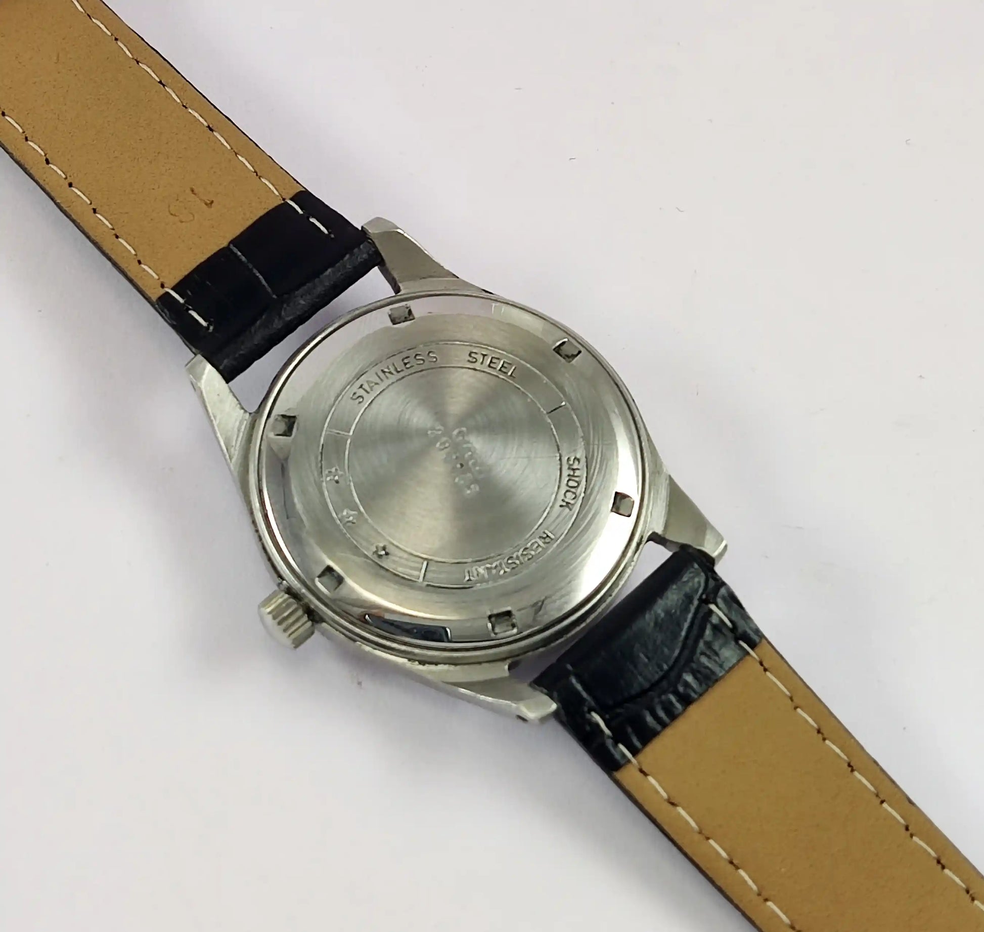 HMT Janata Devanagari Para Shock 17 Jewels Chocolate Dial Handwinding Watch Discover-Diamonds