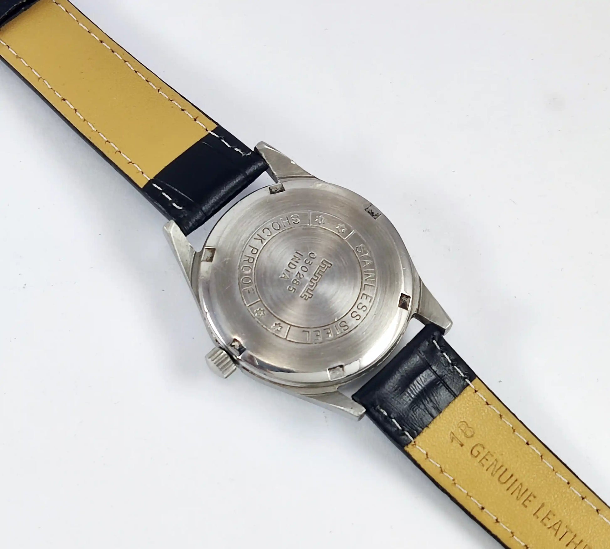 HMT Janata English Numerals Peacock Yellow Dial Para Shock 17 Jewels - Discover-Diamonds