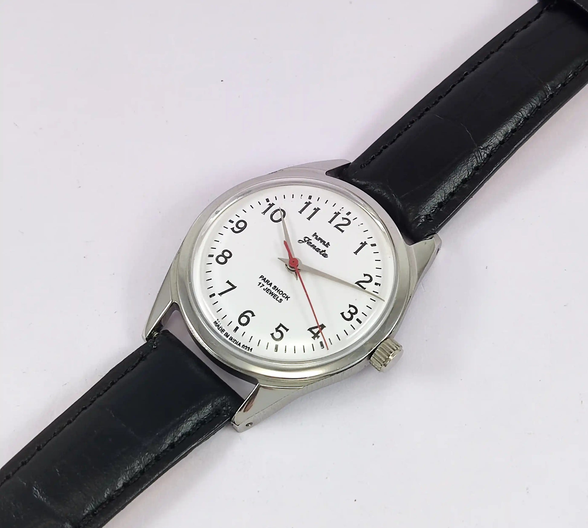 HMT Janata English Numerals White Dial Para Shock 17 Jewels - Discover-Diamonds