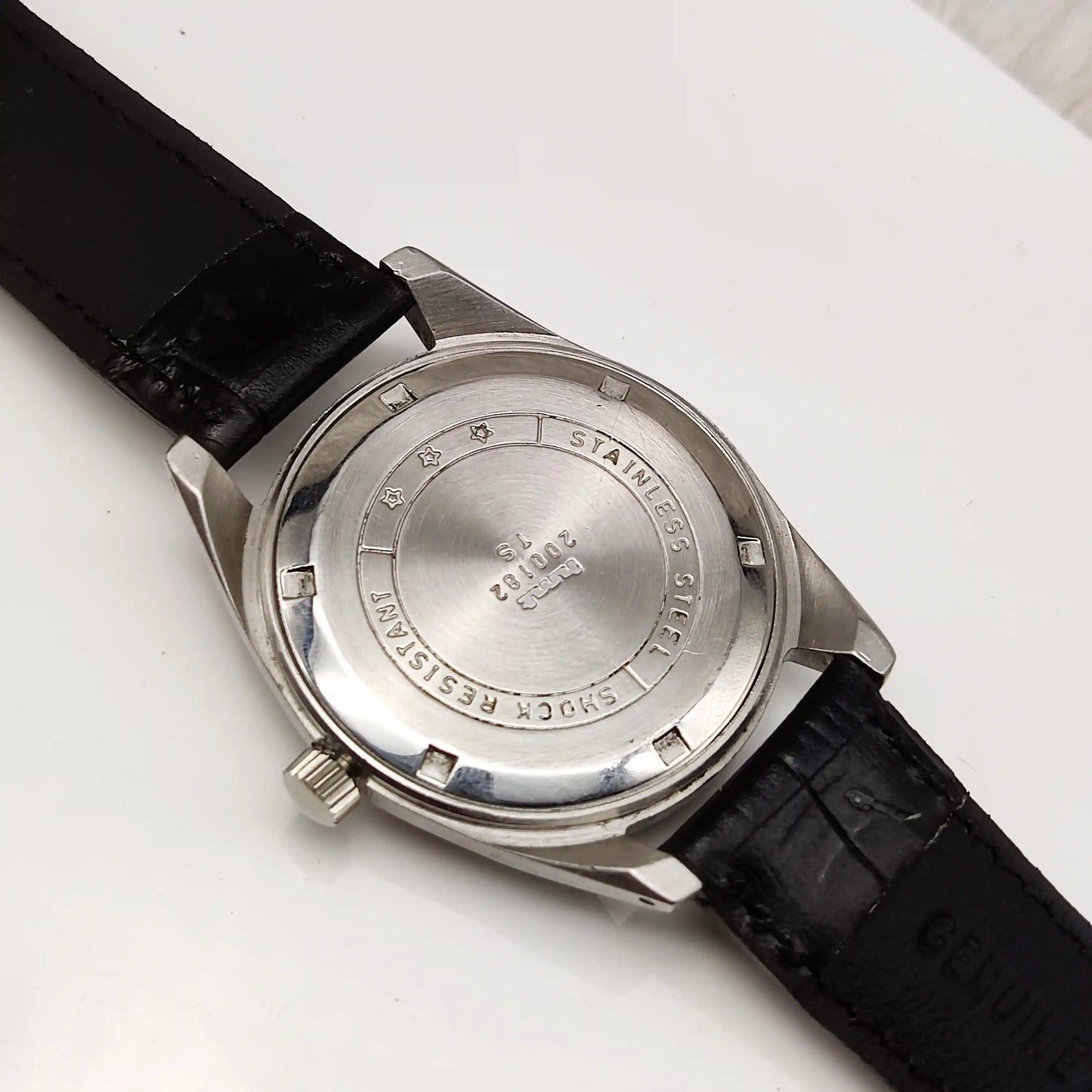 HMT Janata English Numerals Red Apple Dial Watch - 17 Jewels Handwinding