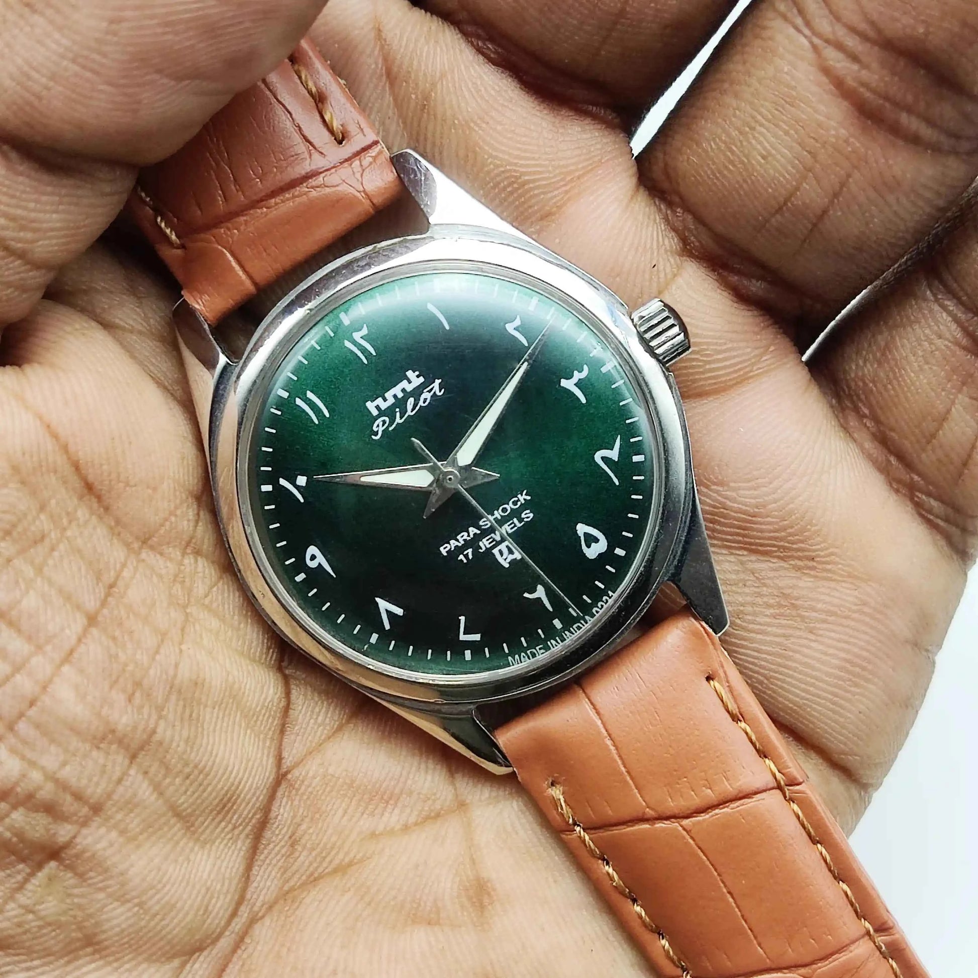 HMT Janata Green Arabic Numerals Indices Dial 17 Jewels Handwinding Watch