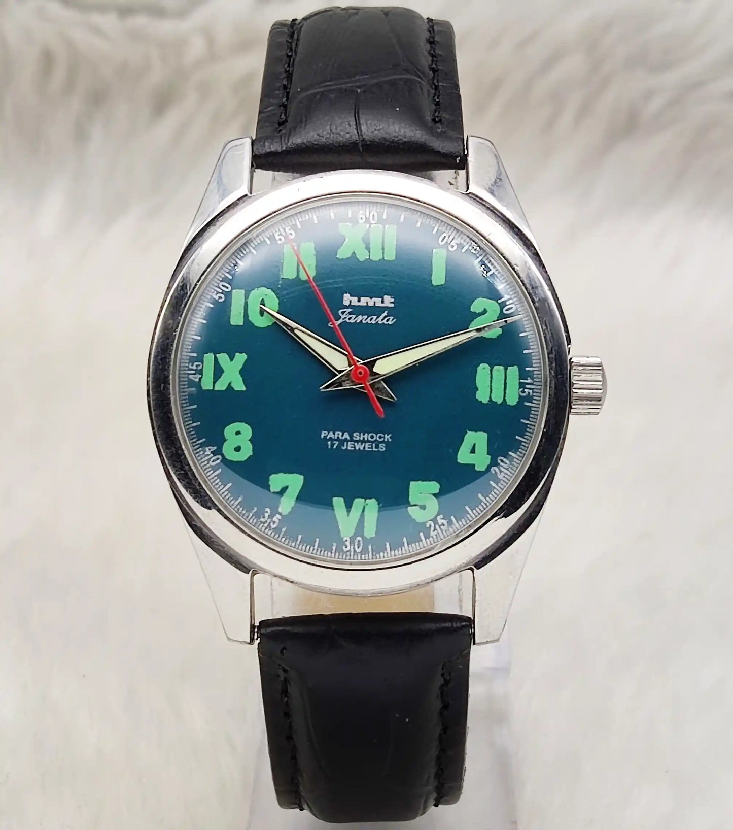HMT Janata Mechanical Handwinding Watch: Greenish Dial