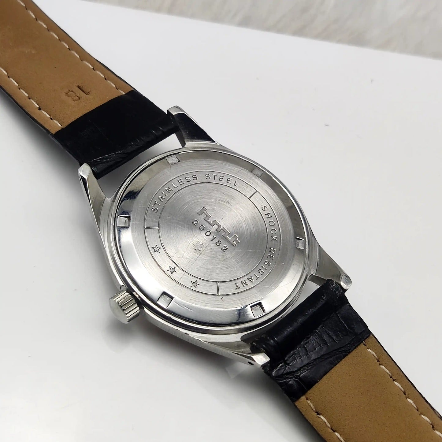 HMT Janata Red Dial Devanagari indices 17 Jewels Handwinding Men's Watch