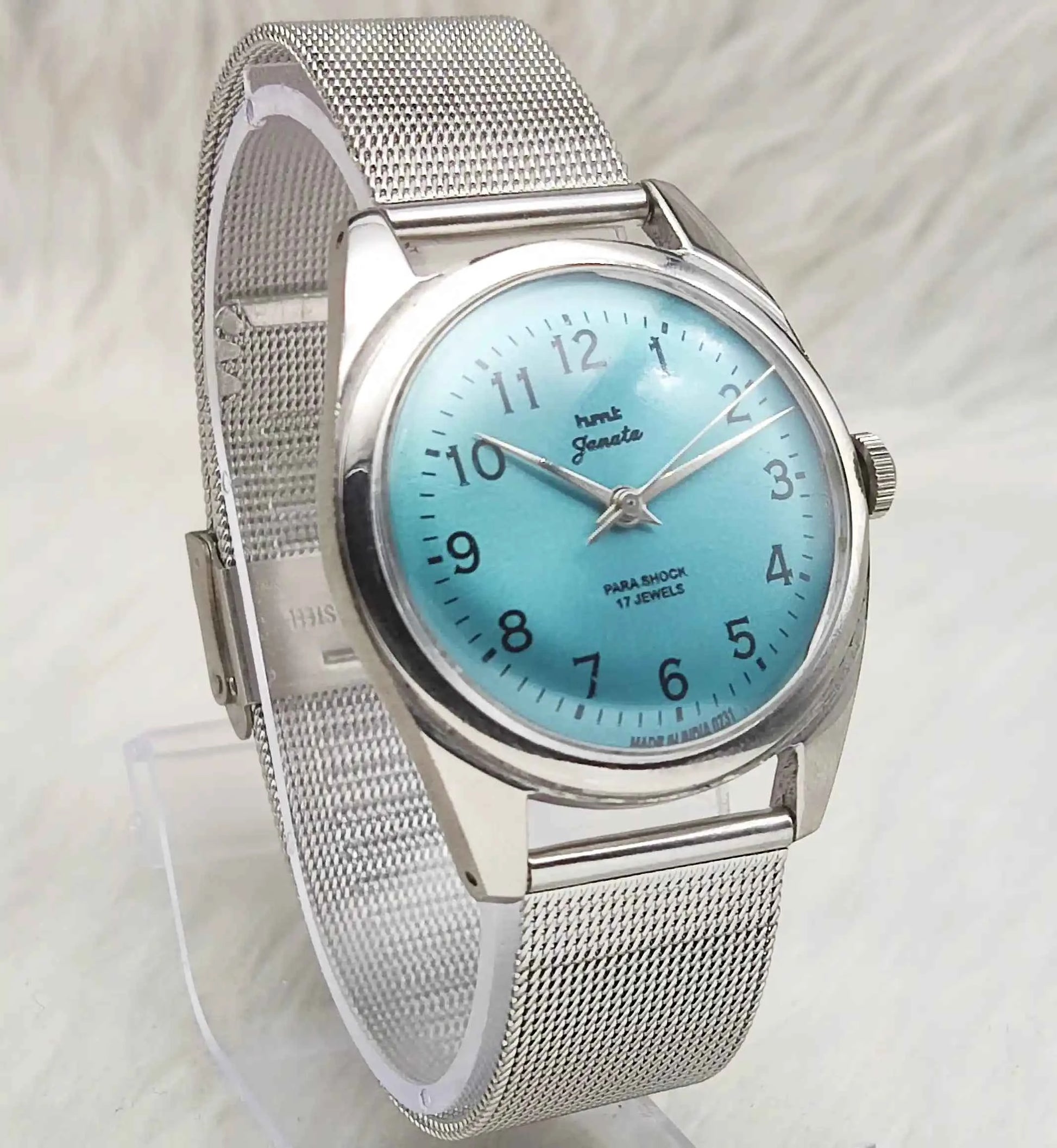 HMT Janata Tiffany Blue Dial English Numerals Para Shock 17 Jewels Watch