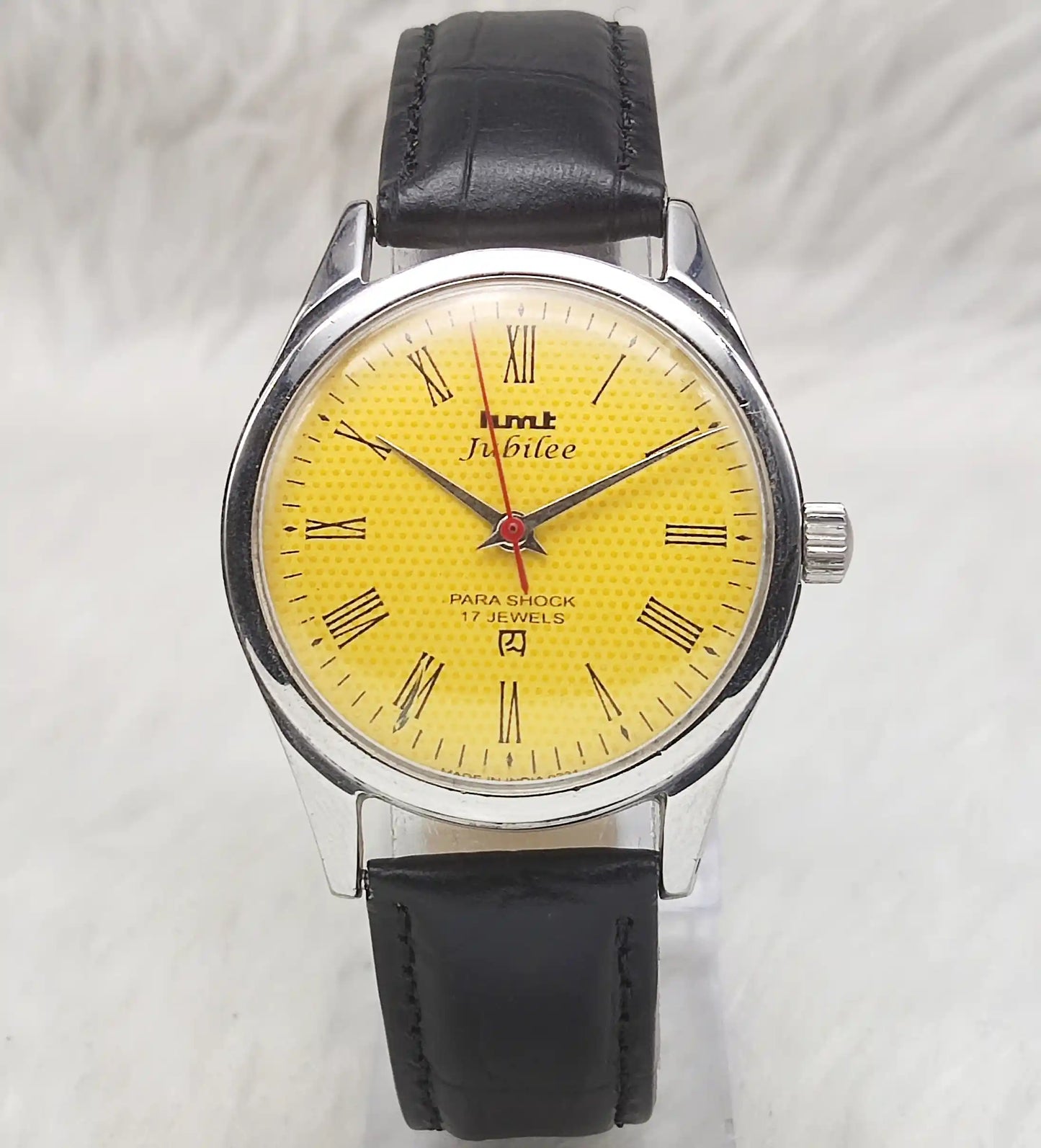 HMT Jubilee Sun Yellow Dial Roman Indices 17 Jewels Handwinding Watch - Timeless Elegance