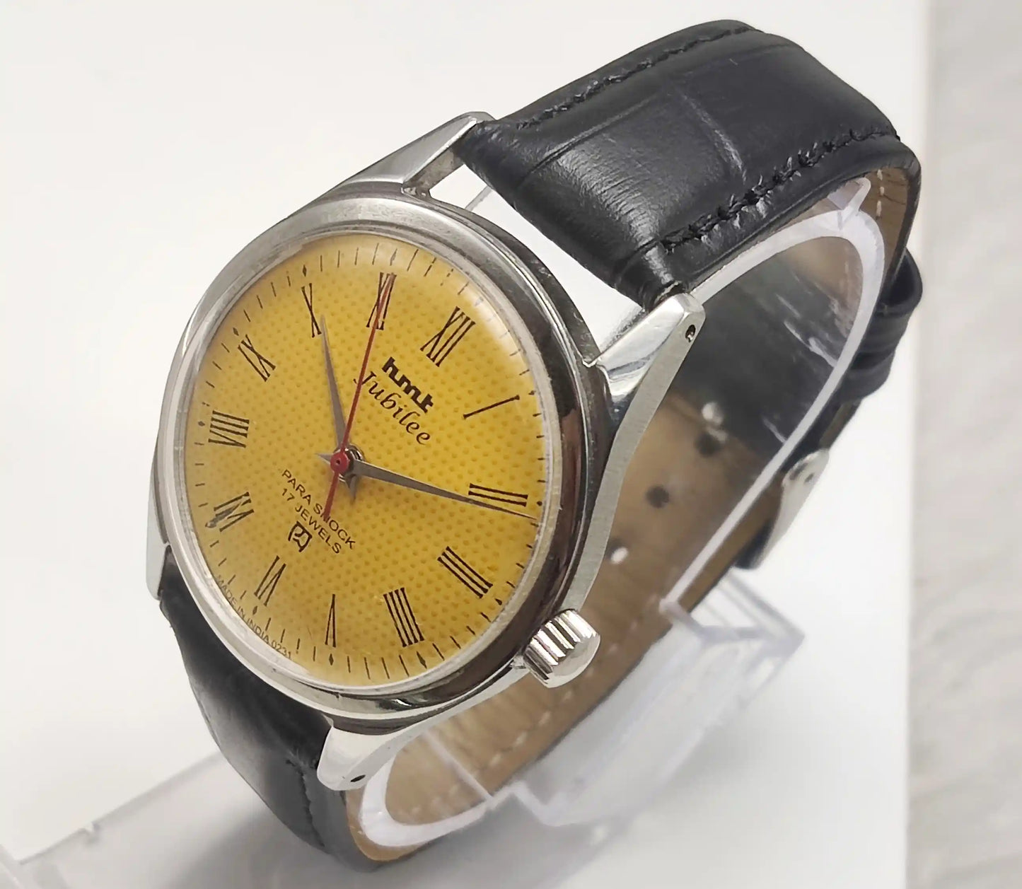 HMT Jubilee Watch 17 Jewels Yellow Dial Handwinding Timepiece