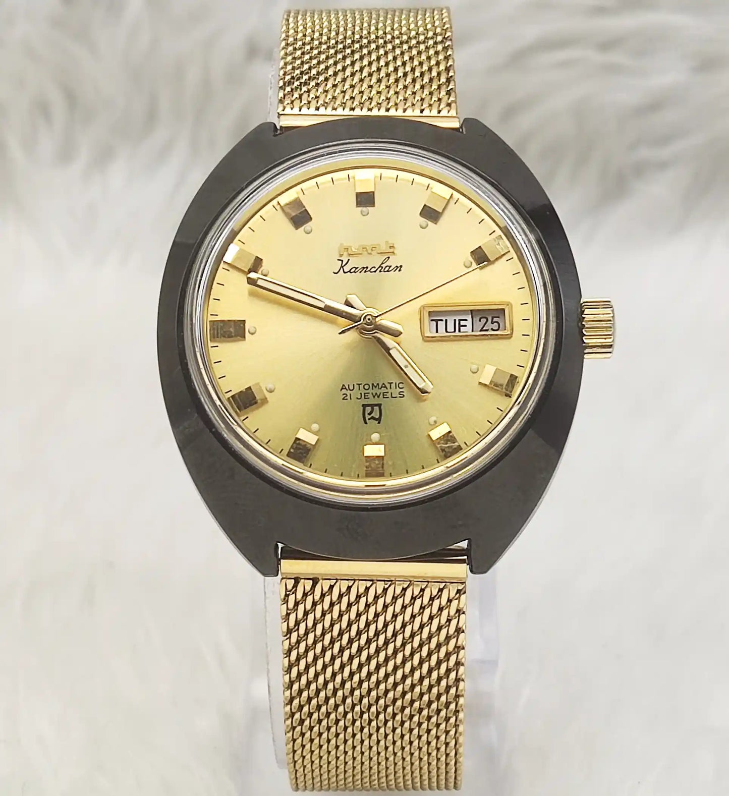 HMT Kanchan Para Shock 21 Jewels Golden Dial Automatic