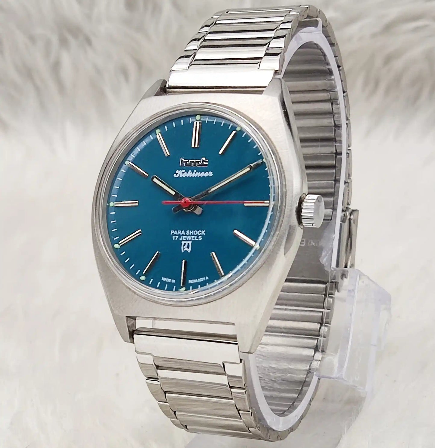 HMT Kohinoor - 17 Jewels Peacock Green Dial Handwinding Watch