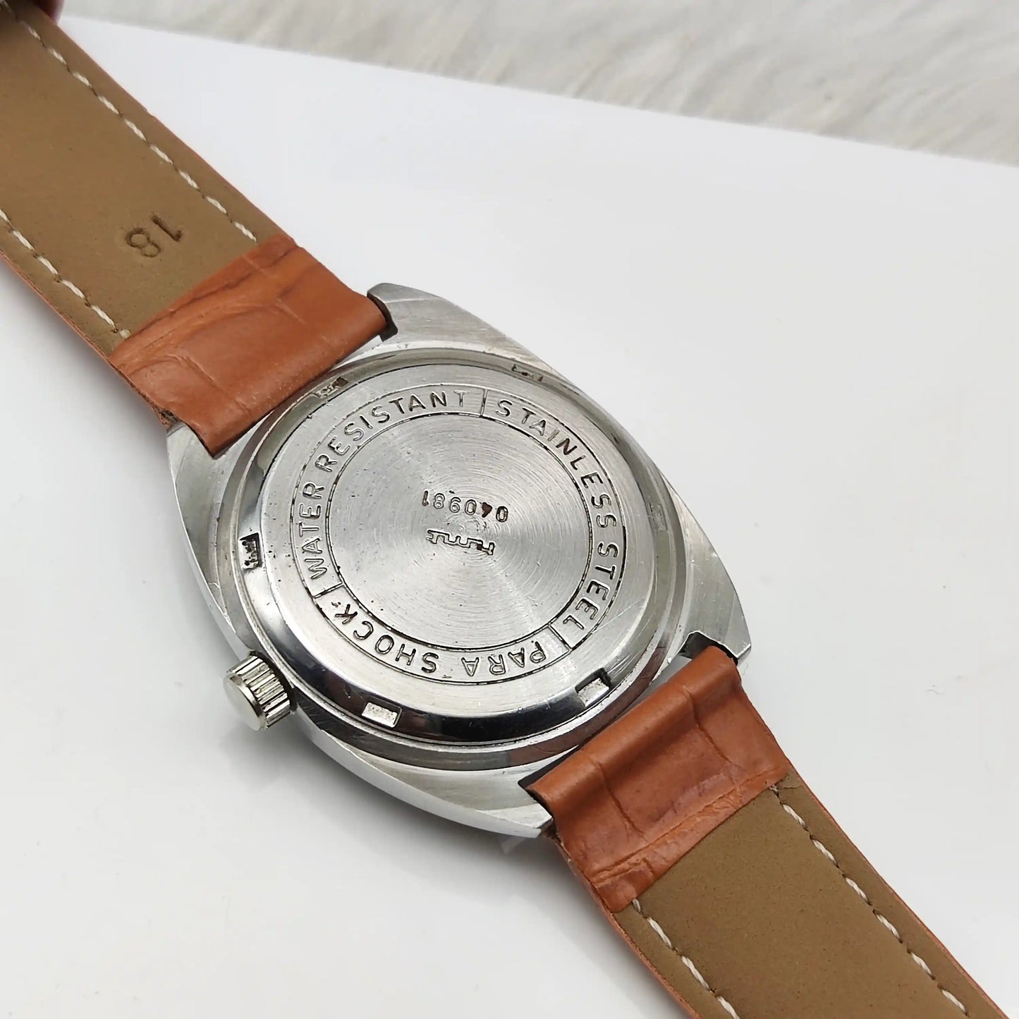 HMT Kohinoor Men's Watch with Purple Dial - 17 Jewels Handwinding Timepiece