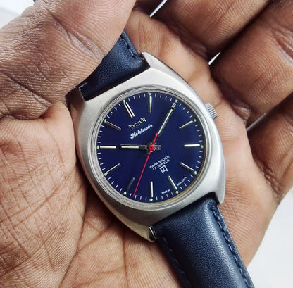 HMT Kohinoor Devanagari Font Green Dial 17 Jewels Para Shock Discover-Diamonds