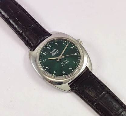 HMT Kohinoor Devanagari Font Green Dial 17 Jewels Para Shock