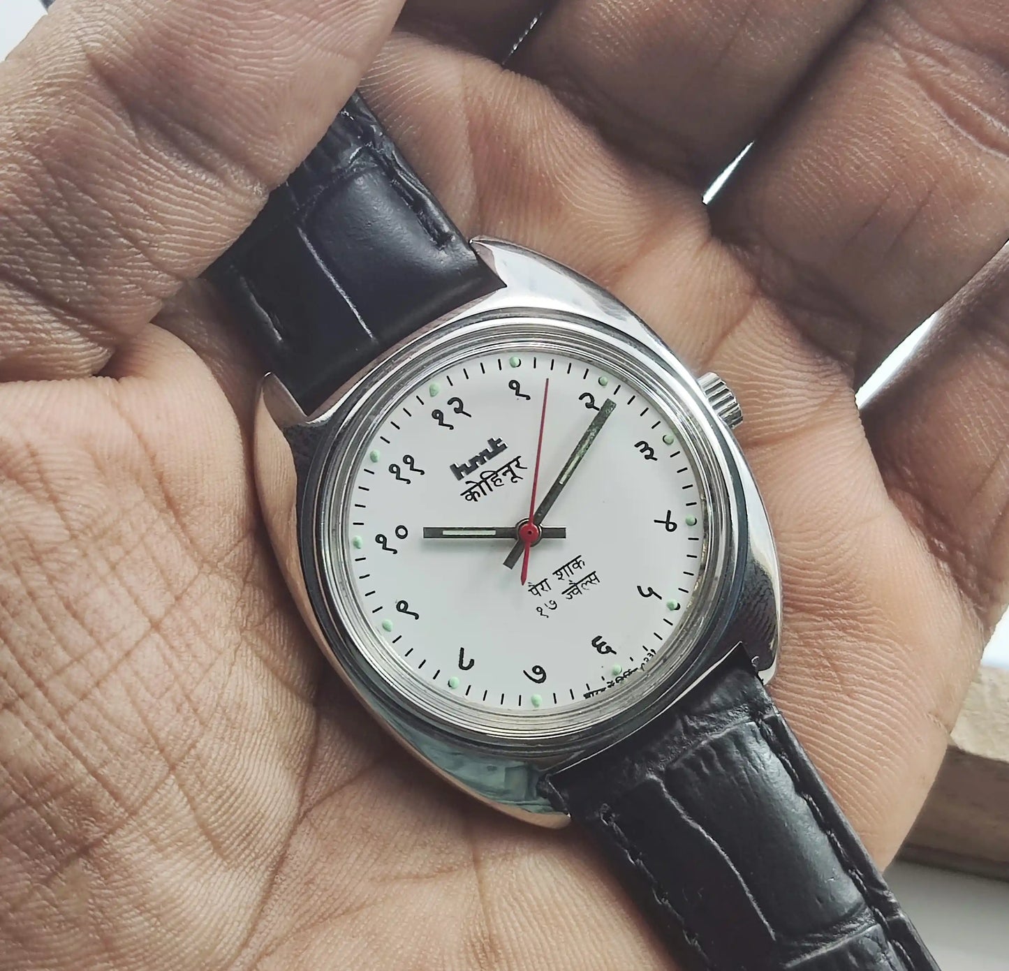 HMT Kohinoor Devanagari Font White Dial 17 Jewels Para Shock