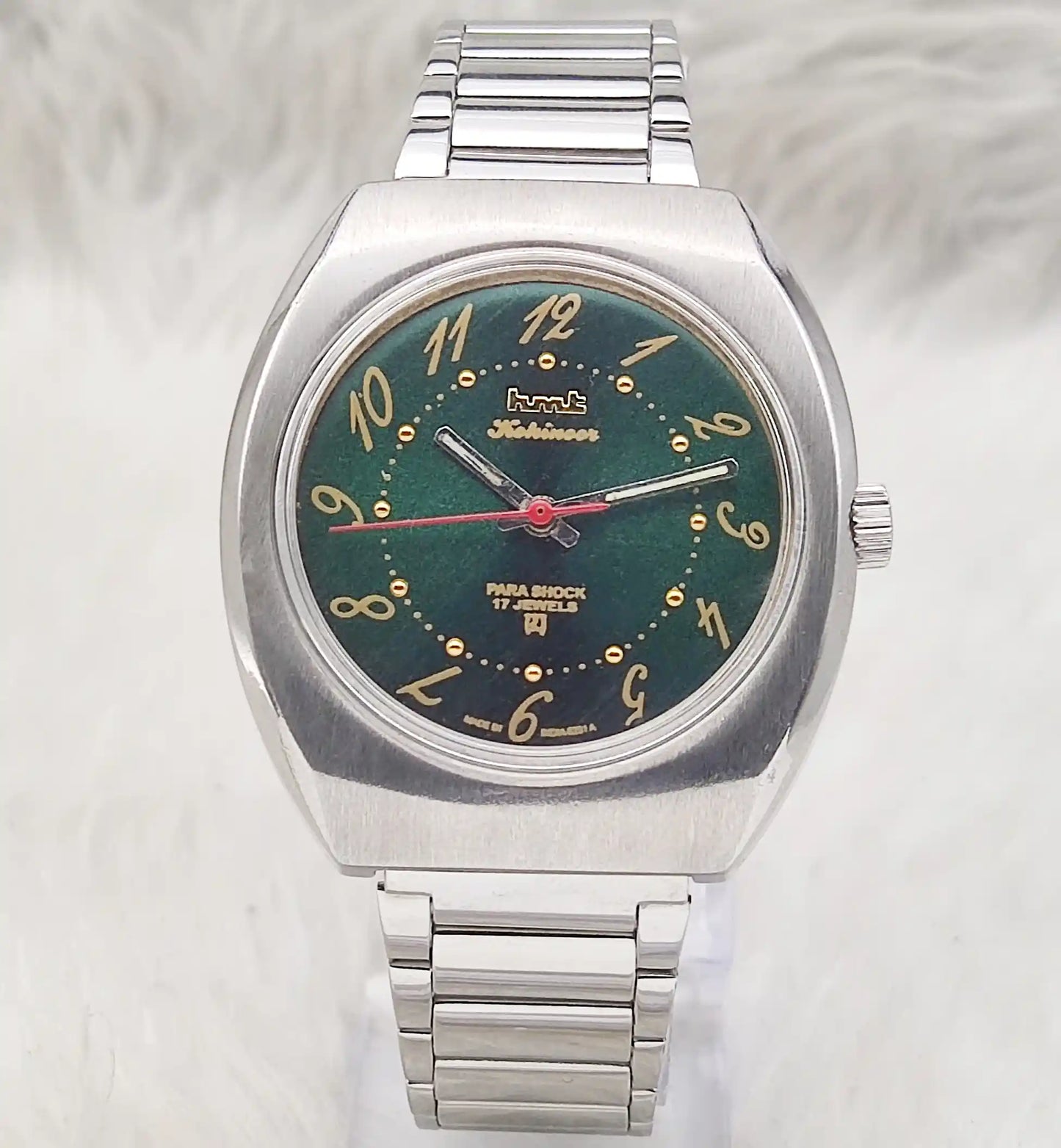 HMT Kohinoor Handwinding Watch with 17 Jewels and Greenish Dial