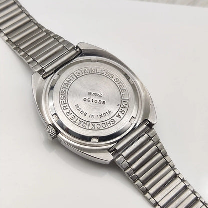 HMT Kohinoor Handwinding Watch with 17 Jewels and Greenish Dial