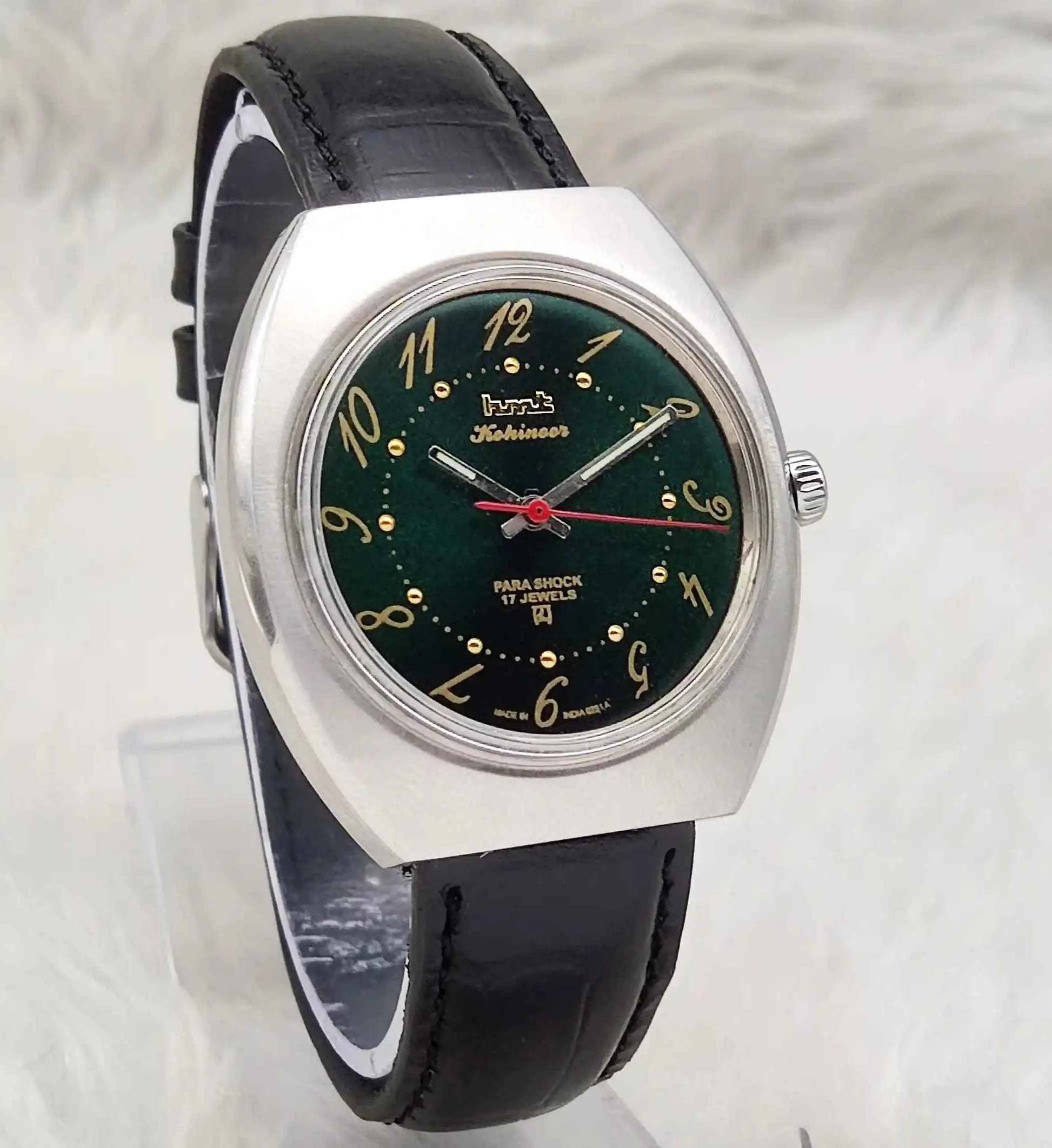 HMT Kohinoor Handwinding 17 Jewels Golden Dial Watch