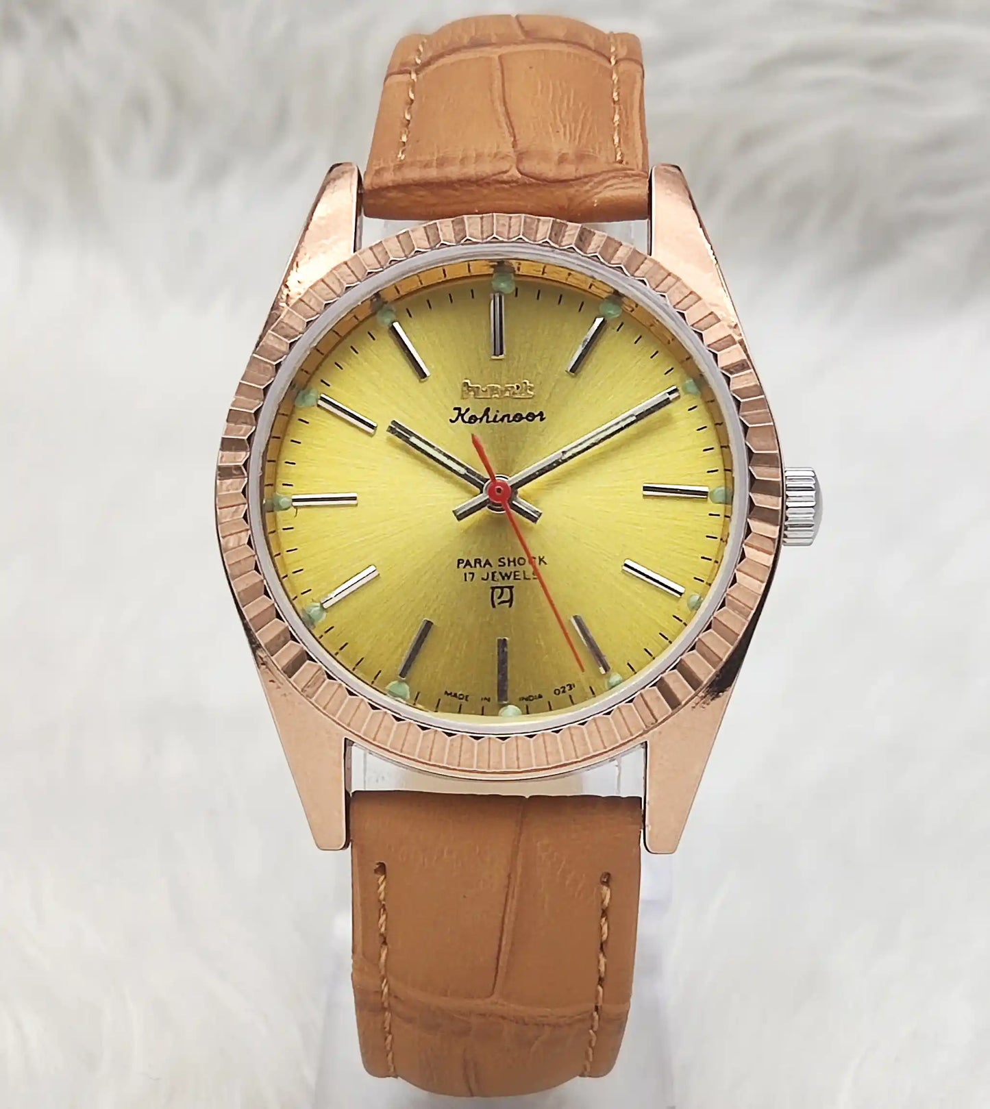 HMT Kohinoor Handwinding 17 Jewels Golden Dial Watch Transparent Back