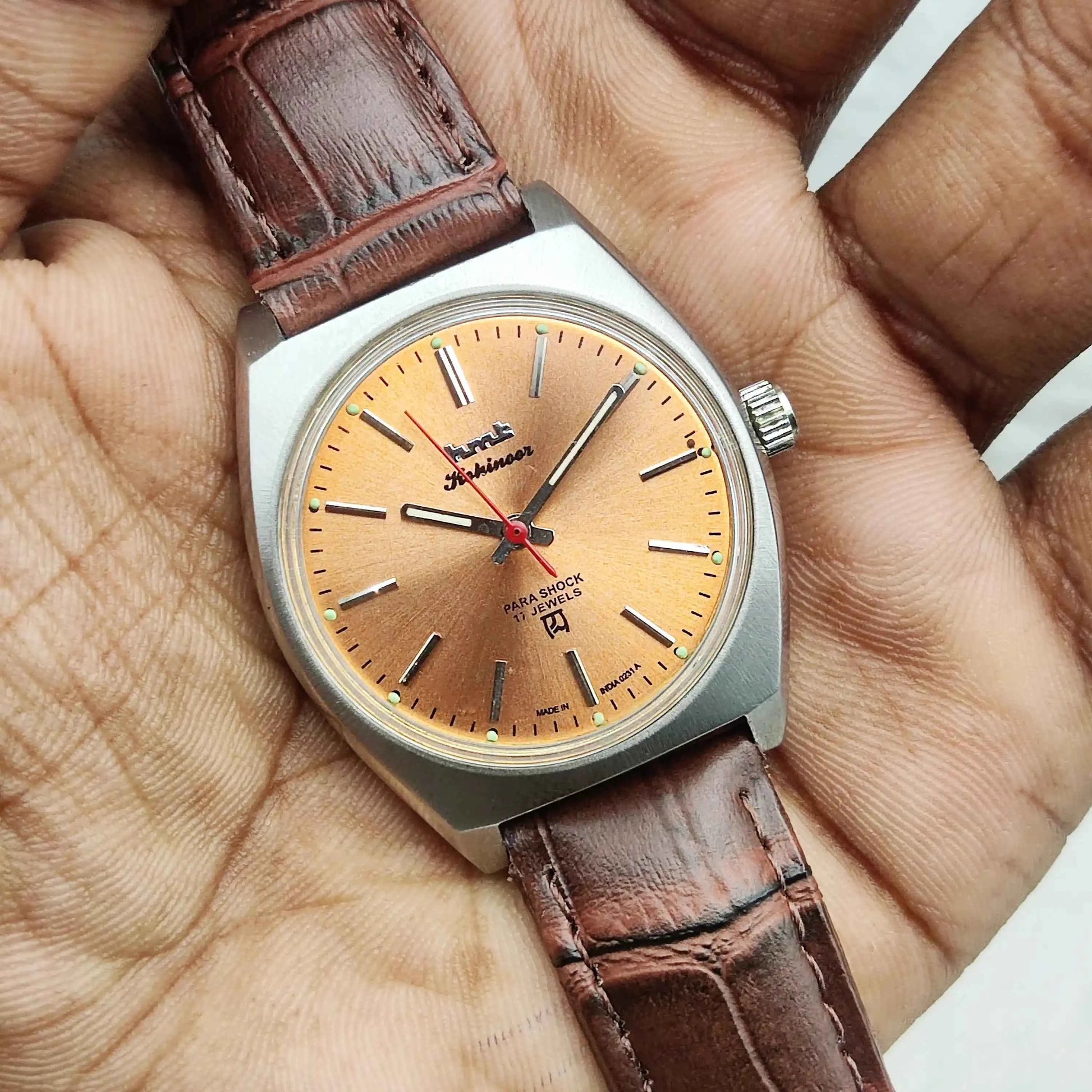 HMT Kohinoor Handwinding Yellow Dial 17 Jewels Men's Watch