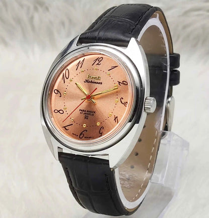 HMT Kohinoor Handwinding 17 Jewels Apple Green Dial Watch