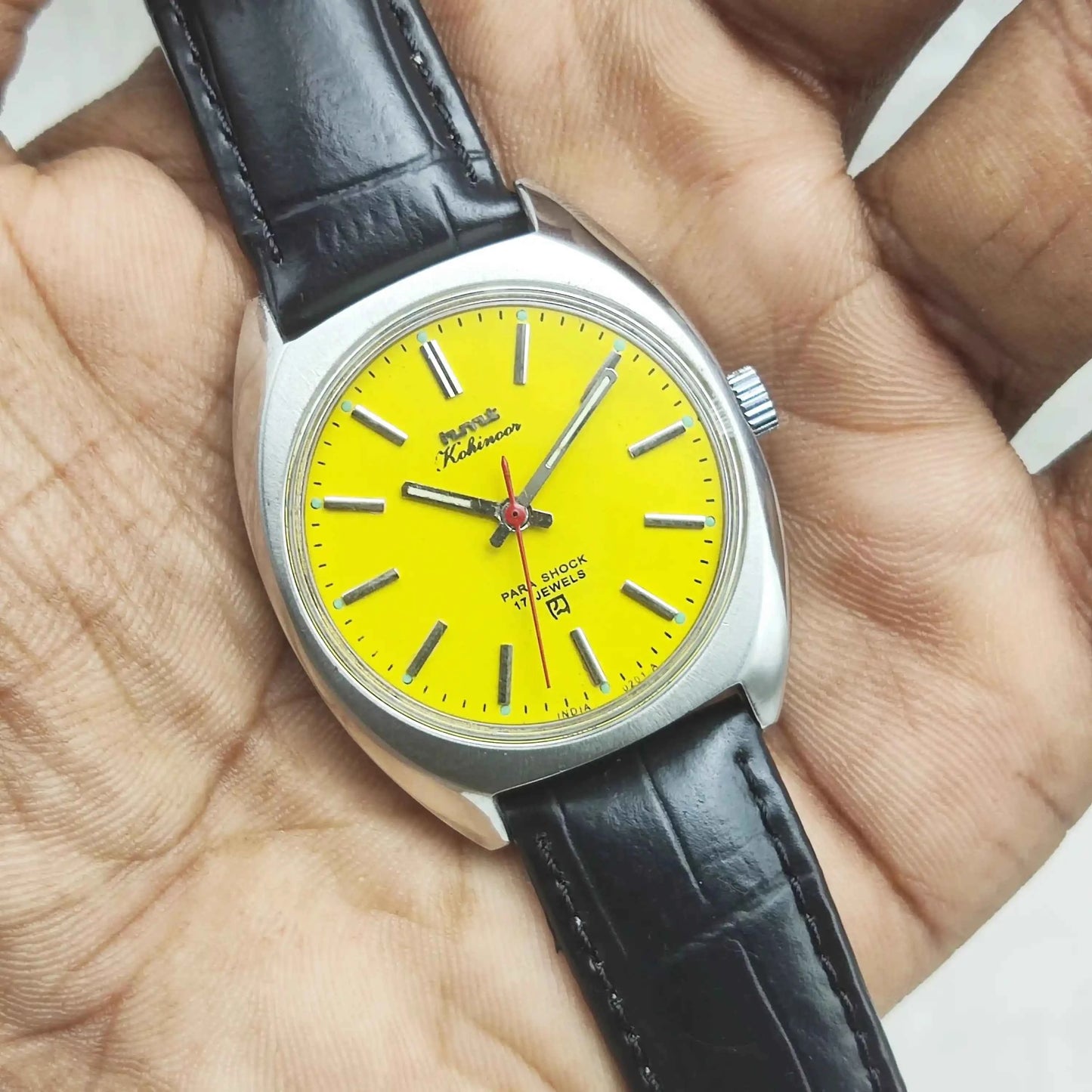 HMT Chinar Mechanical Watch 17 Jewels, Purple Dial, English Numerals Indices Handwinding Movement Watch
