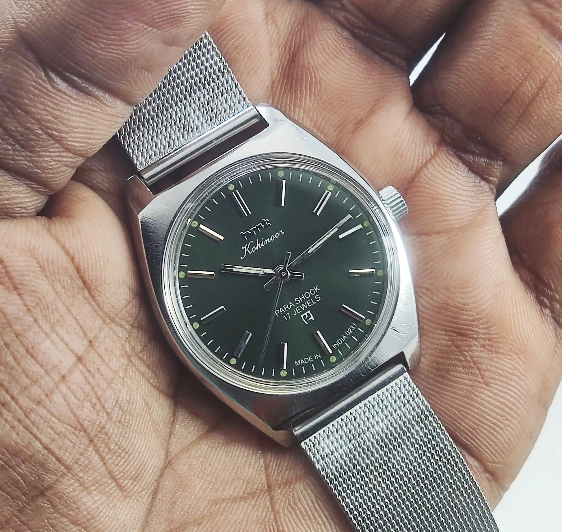 HMT Kohinoor Para Shock 17 Jewels Green Dial Handwinding Discover-Diamonds
