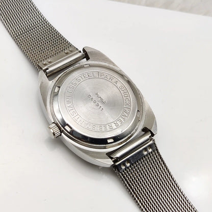 HMT Light Blue Dial Handwinding Watch - Timeless Craftsmanship for Modern Elegance