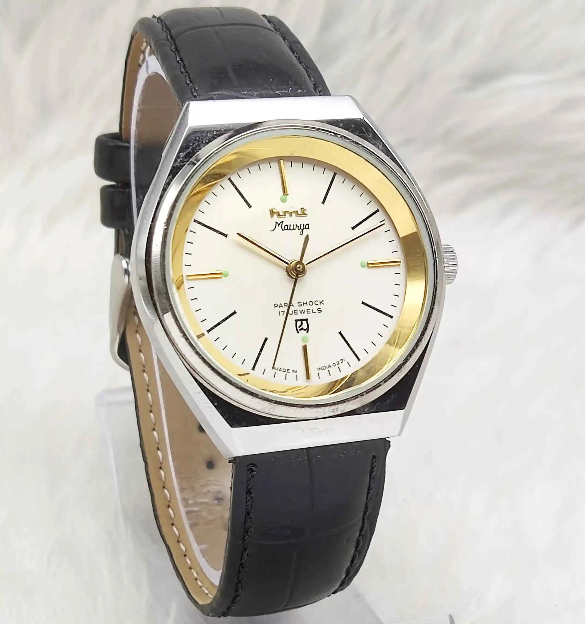 HMT Maurya Pearl Dial Handwinding Watch 17 Jewels and Stick Indices