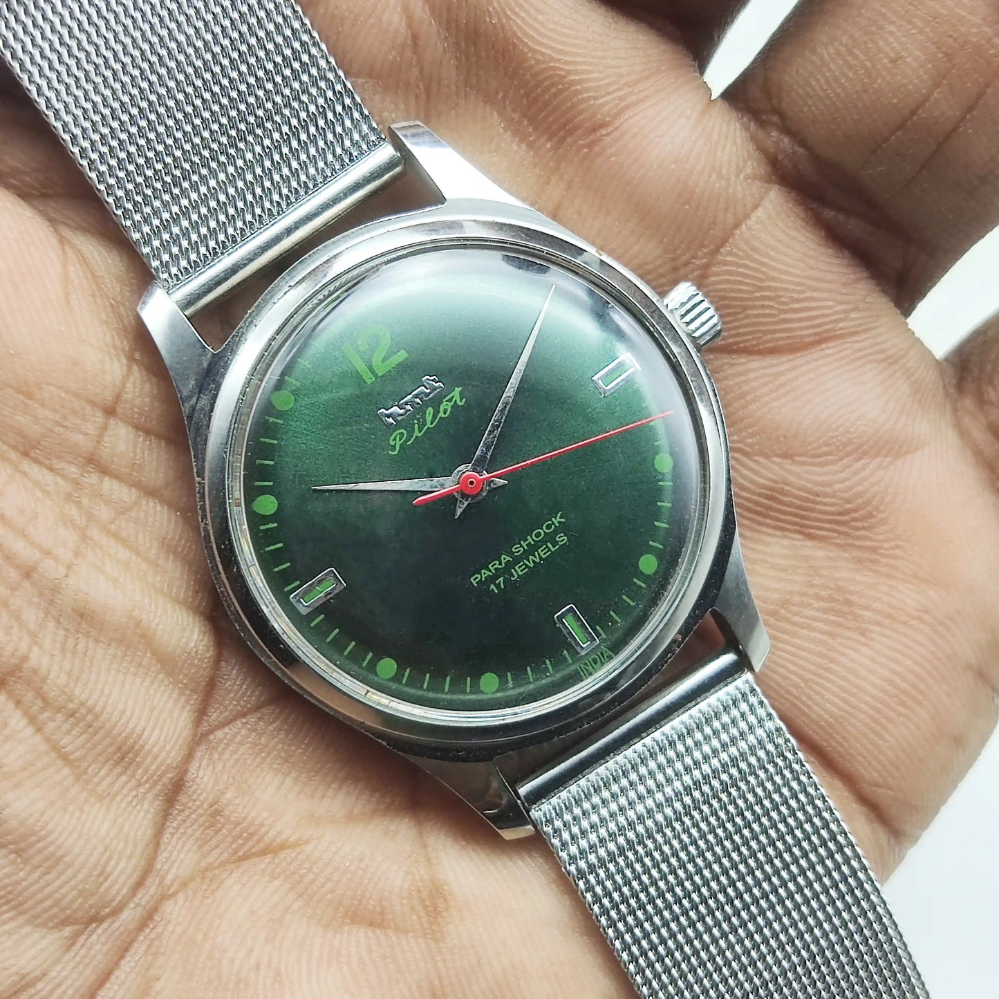 HMT Pilot Handwinding Men's Watch - 17 Jewels Apple Green Dial