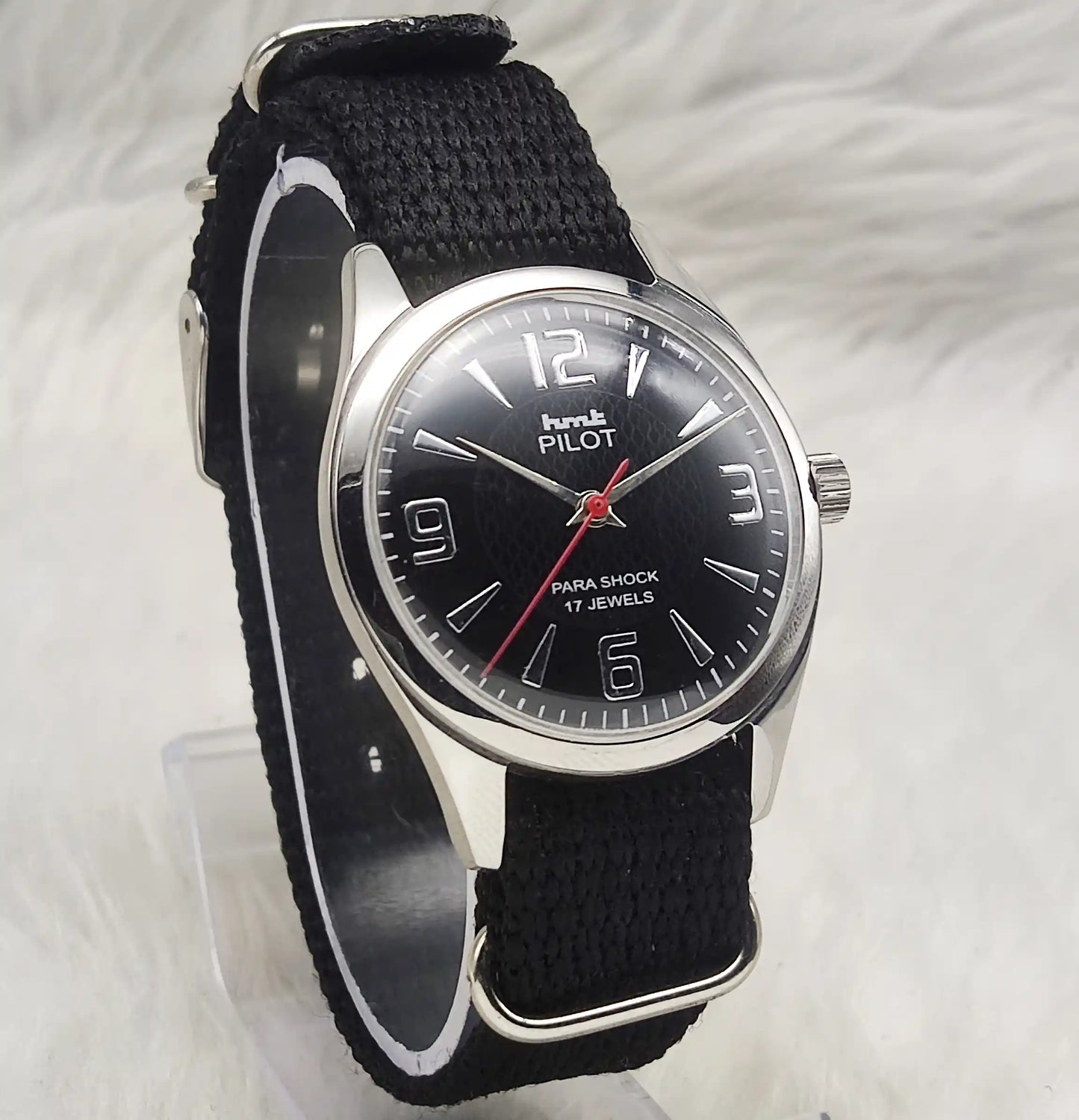 HMT Pilot 17 Jewels Black Dial - Handwinding Men's Watch English Numerals
