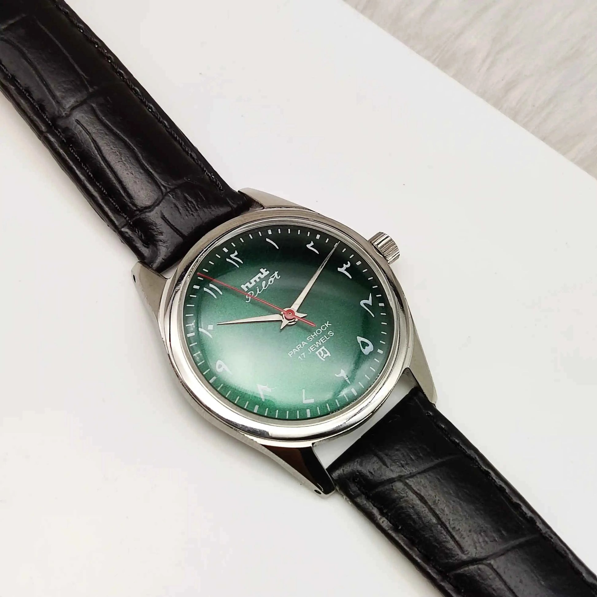 HMT Pilot 17 Jewels Handwinding Green Dial Arabic Font