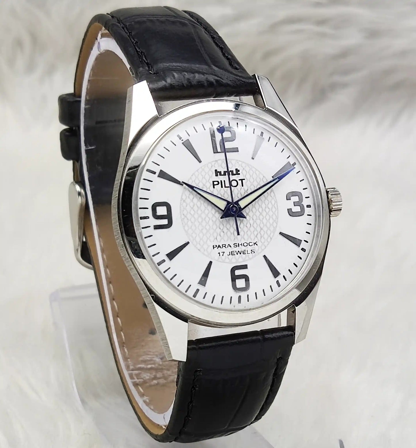 HMT Pilot 17 Jewels Handwinding White Dial Watch