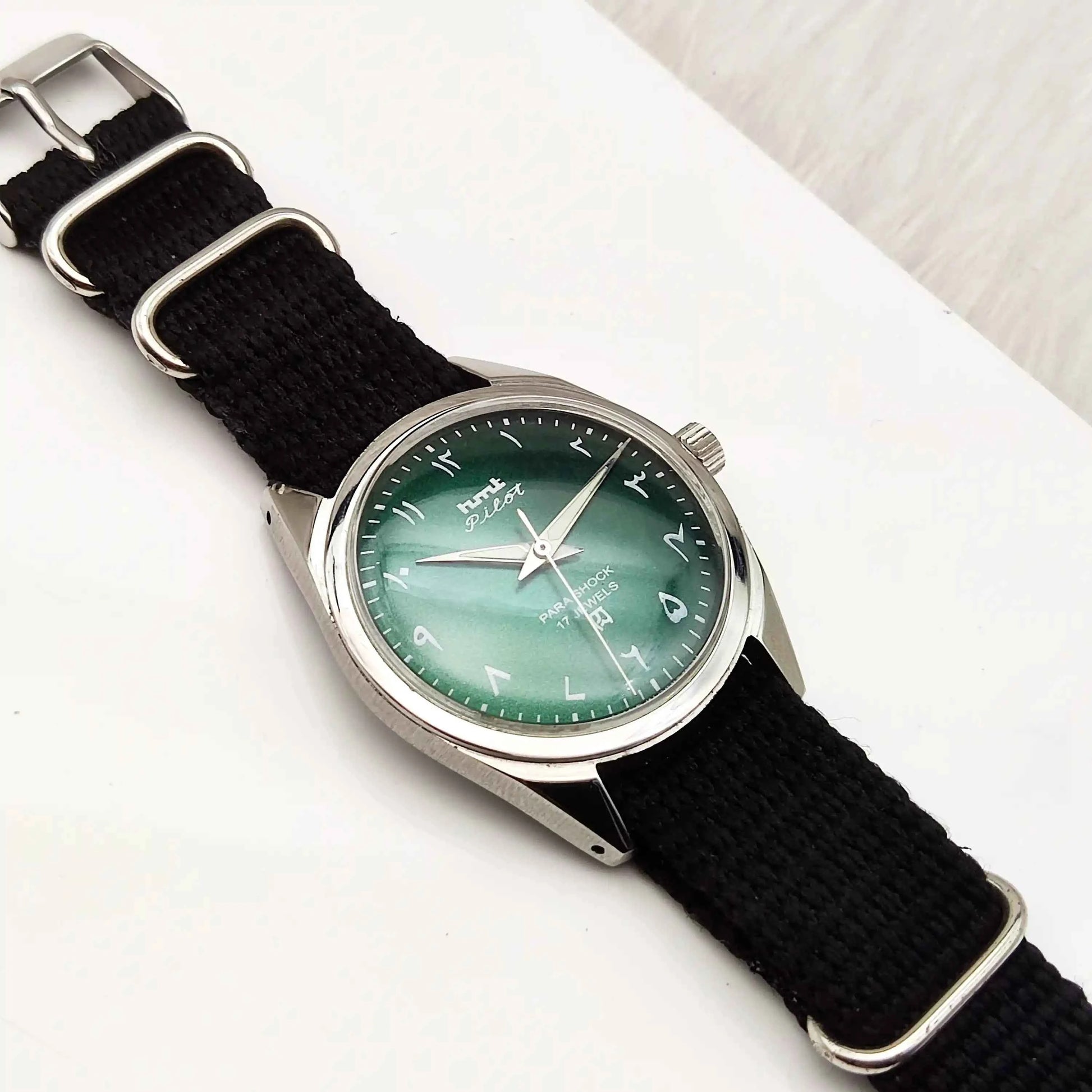 HMT Pilot Para Shock 17 Jewels Handwinding Green Dial Watch